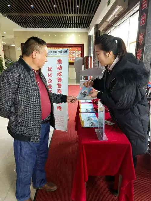 手电筒最亮的是什么灯芯